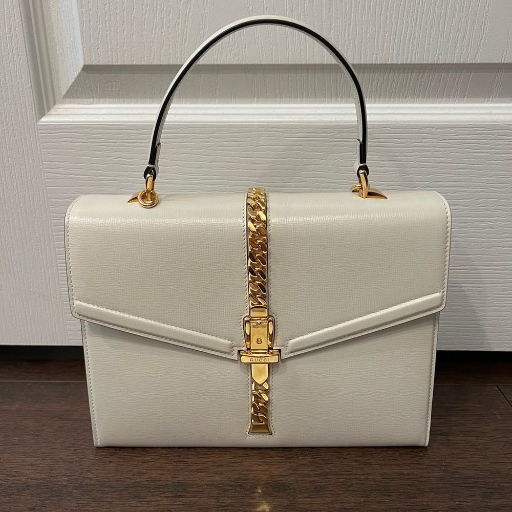 - Used once Gucci Sylvie 1969 small leather shoulder bag - Picture 3 of 11